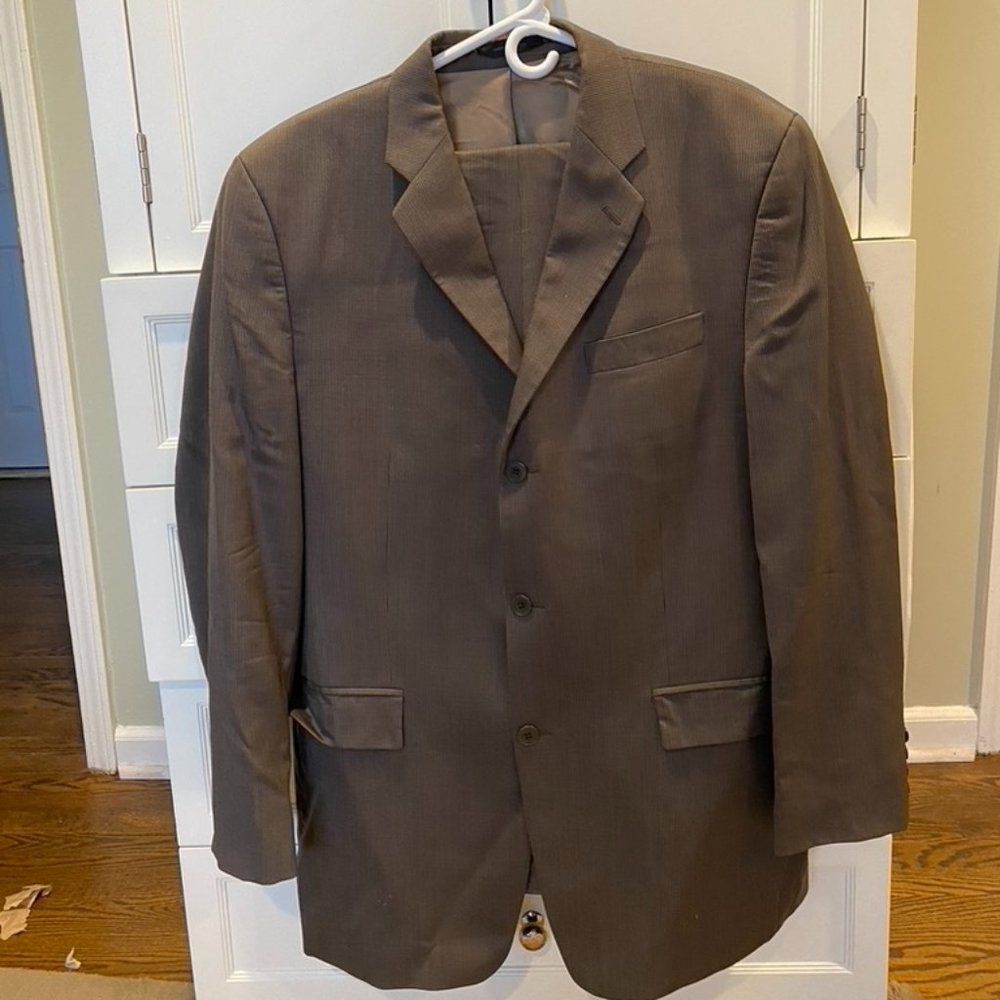 DKNY Suit